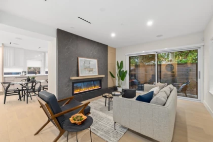 2430 W 49th Avenue, Vancouver, BC, Vancouver — Townhouse for sale