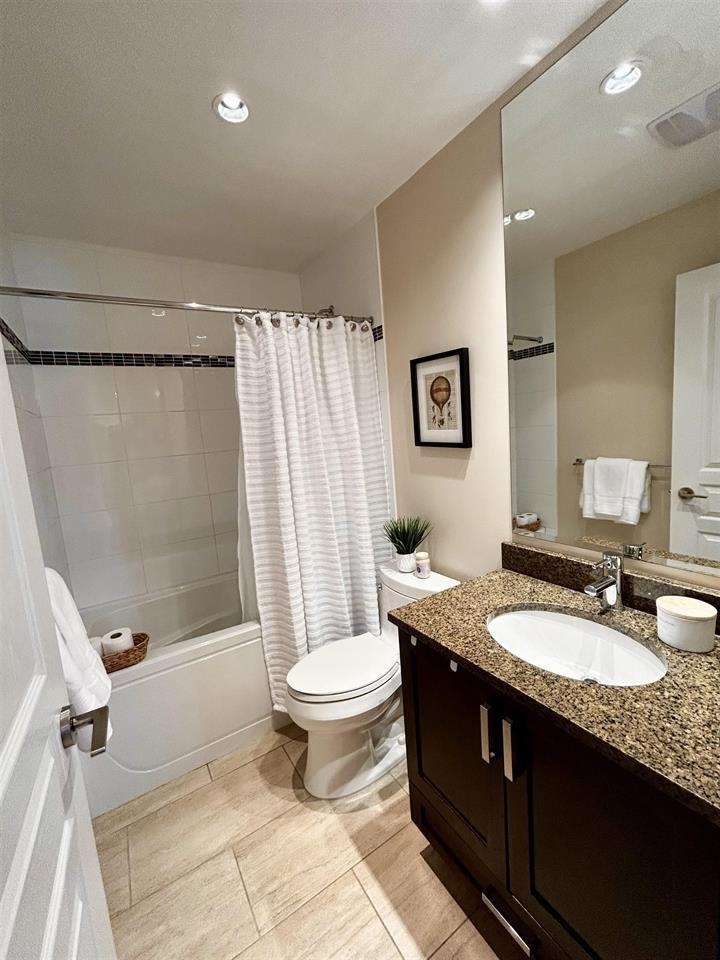 Pantry Photo of 405 5599 14b Avenue, Delta, BC