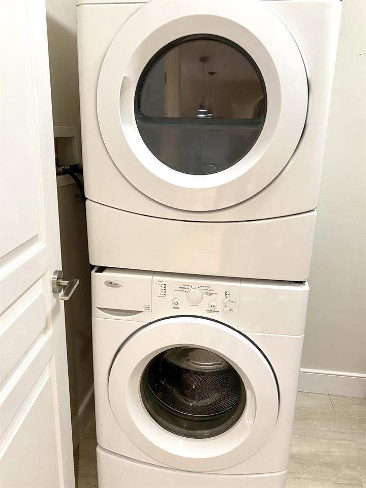 Primary Bedroom Photo of 405 5599 14b Avenue, Delta, BC