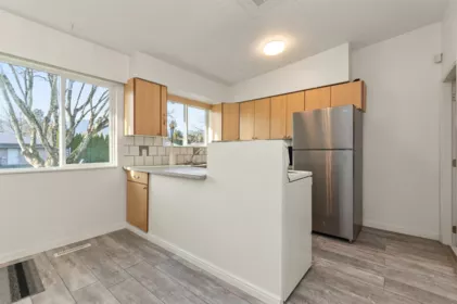 Kitchen Island Photo of 9410 Corbould Street, Chilliwack, BC
