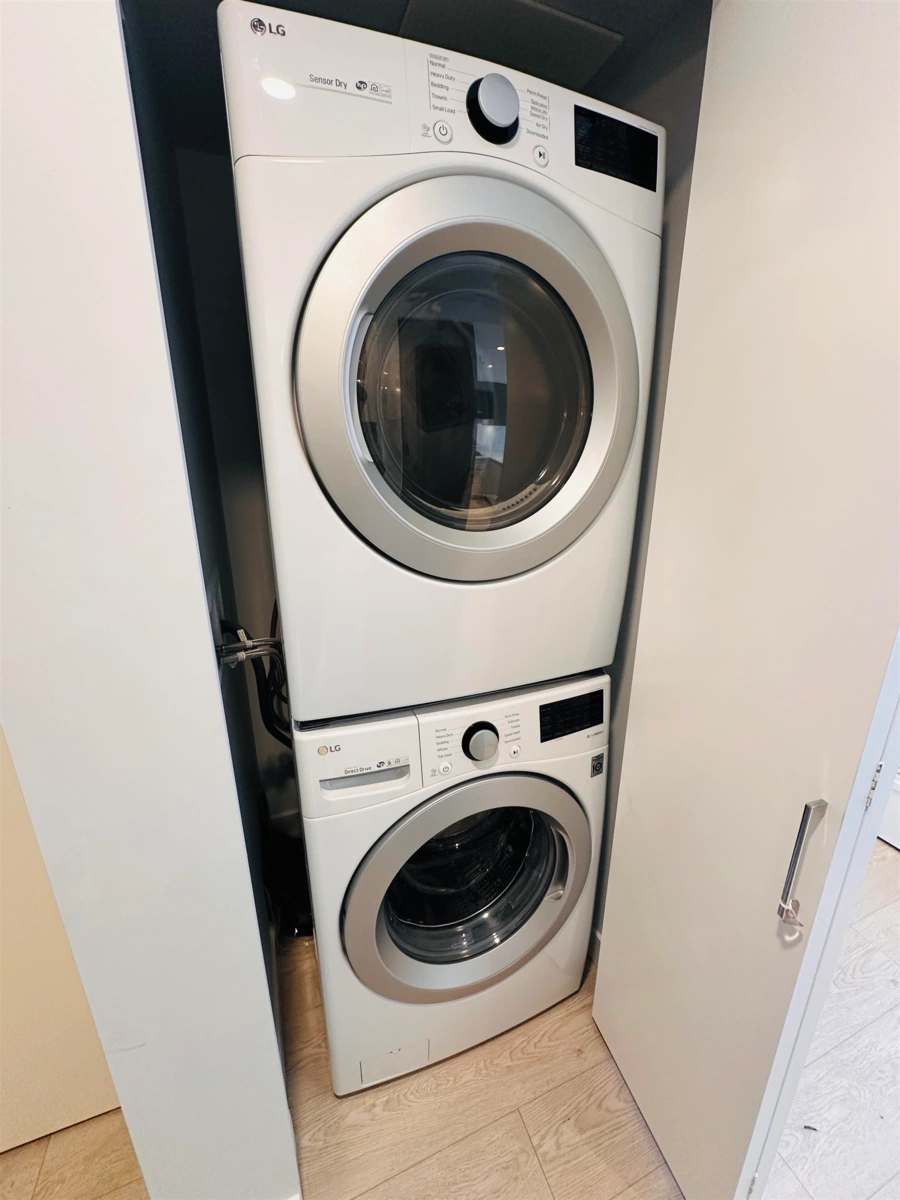 Breakfast Nook Photo of 607 6833 Buswell Street, Richmond, BC