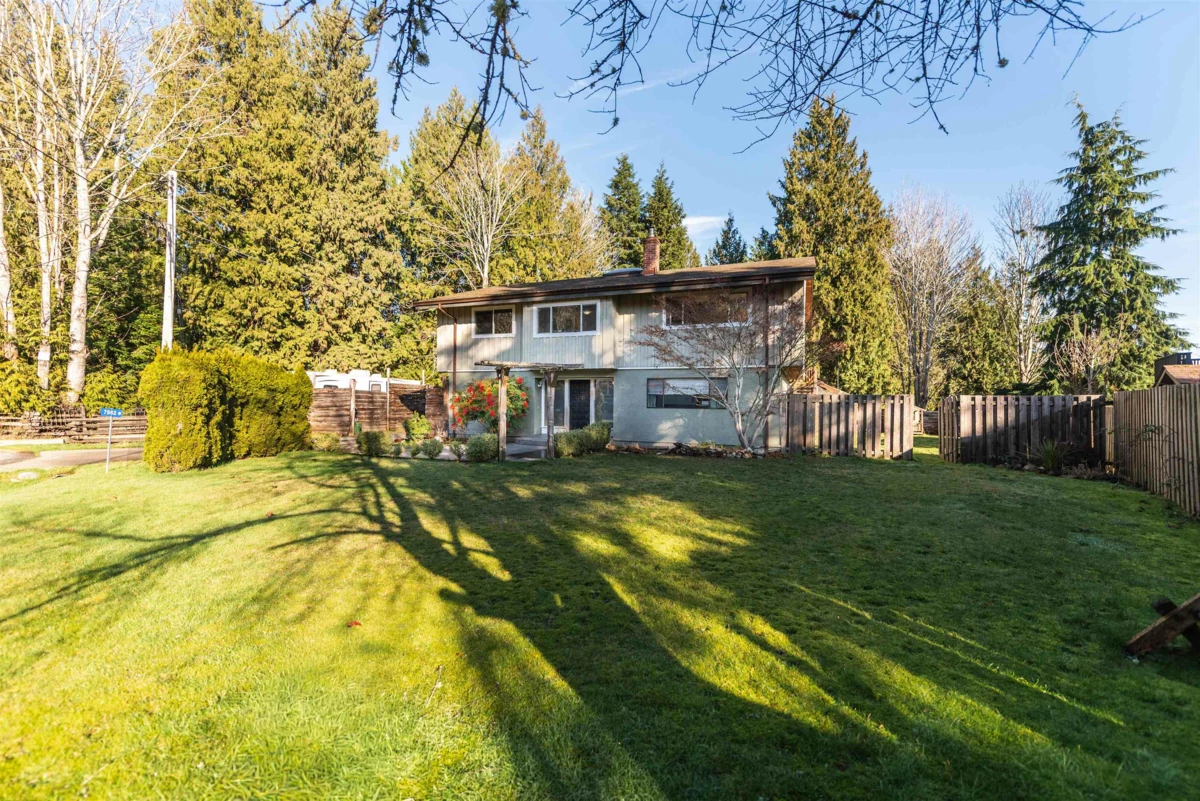 Exterior Front Photo of 7862 Eagle Drive, Halfmoon Bay, BC