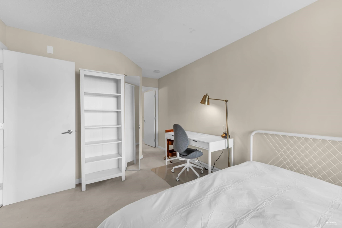 Entry Foyer Photo of 207 9868 Cameron Street, Burnaby, BC