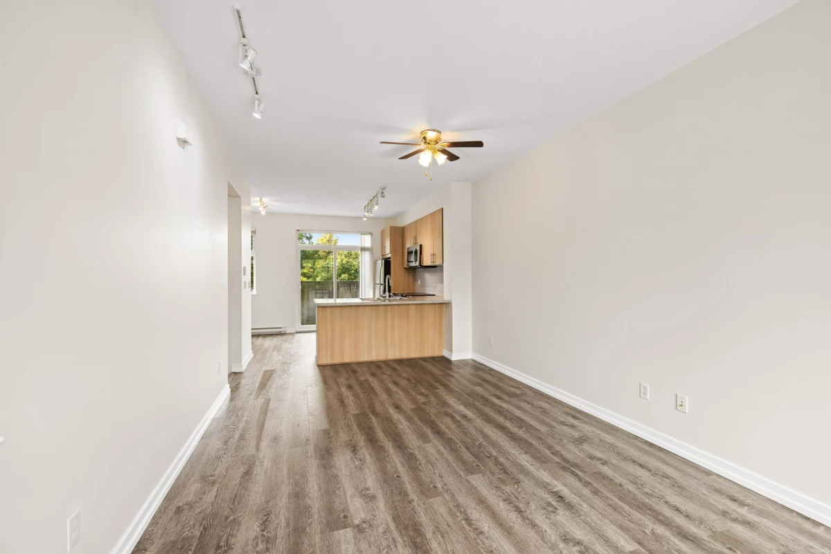 Kitchen Photo of 32 31098 Westridge Place, Abbotsford, BC