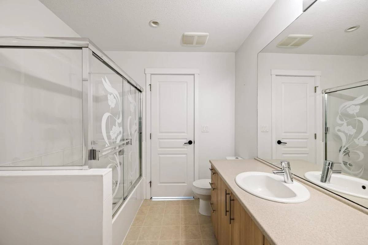 Staircase Photo of 32 31098 Westridge Place, Abbotsford, BC