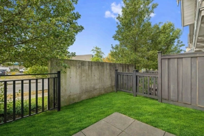 Powder Room Photo of 32 31098 Westridge Place, Abbotsford, BC