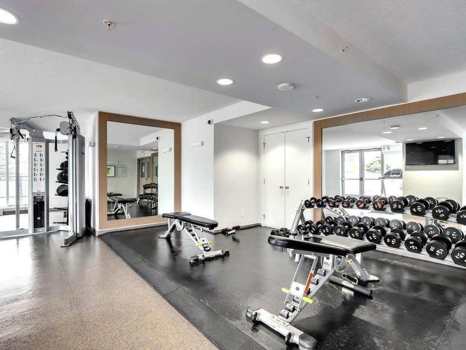 Laundry Room Photo of 903 13398 104 Avenue, Surrey, BC