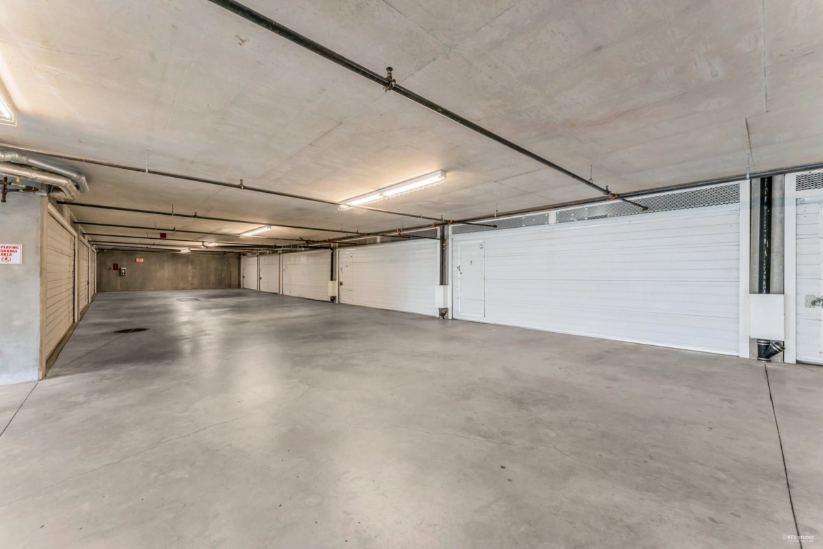Garage Interior Photo of 401 3315 Cypress Place, West Vancouver, BC