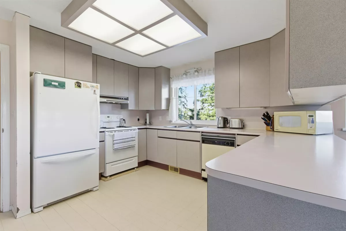 Bedroom 2 Photo of 1405 227 Street, Langley, BC