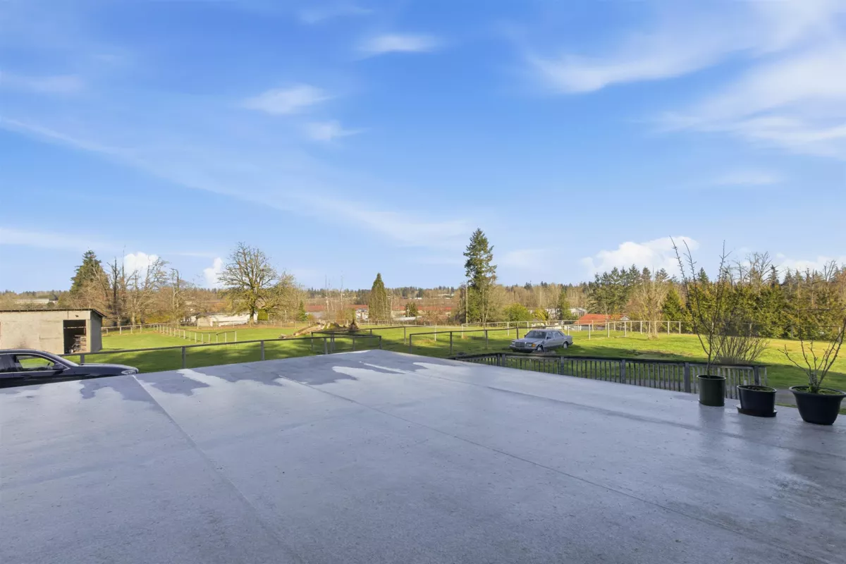 Dining Area Photo of 1405 227 Street, Langley, BC