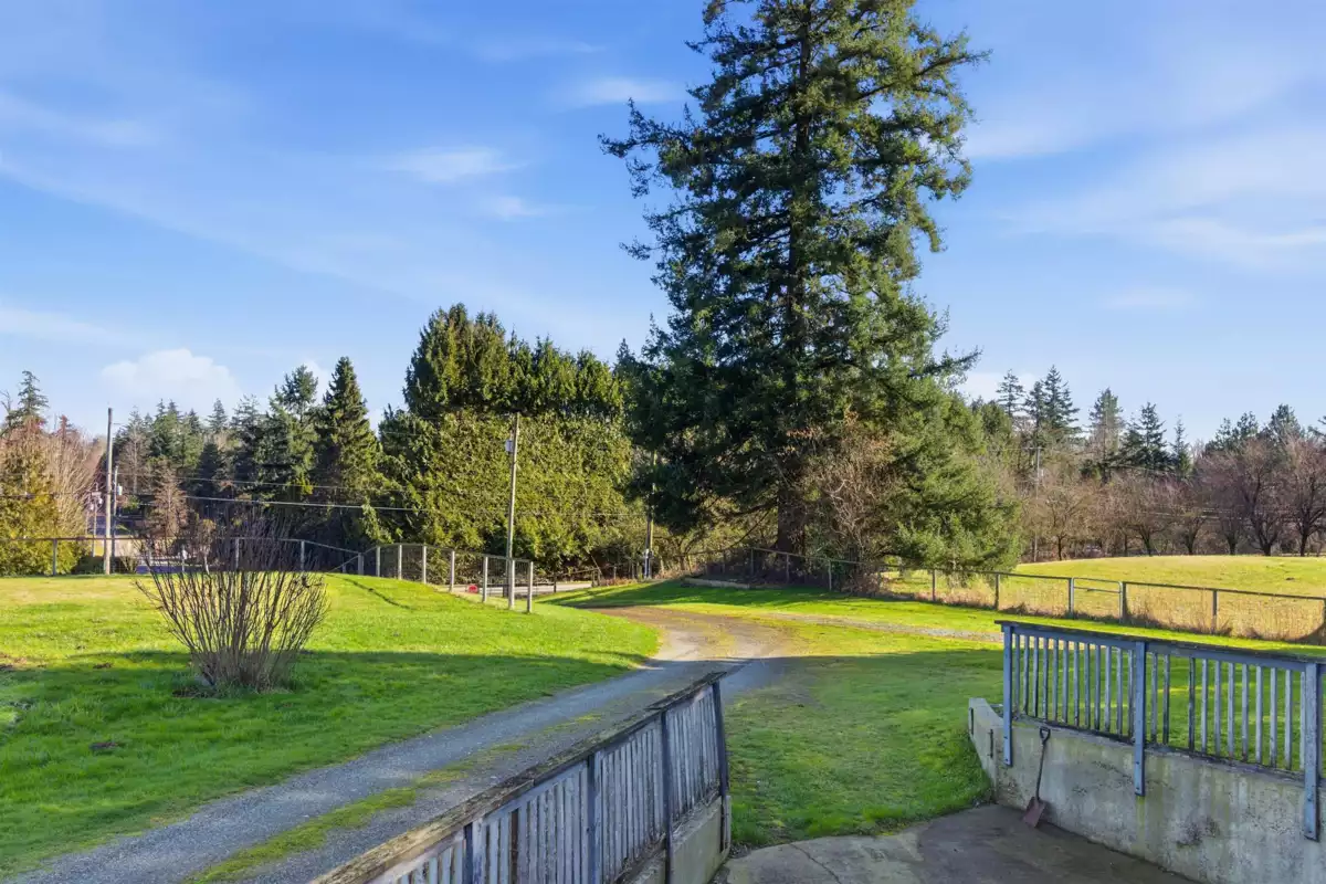 Kitchen Island Photo of 1405 227 Street, Langley, BC