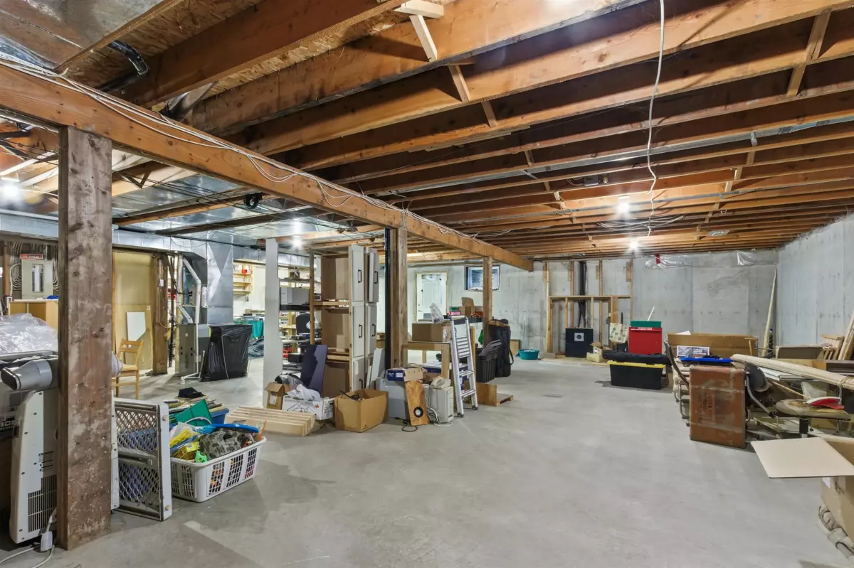 Outdoor Deck Photo of 1405 227 Street, Langley, BC