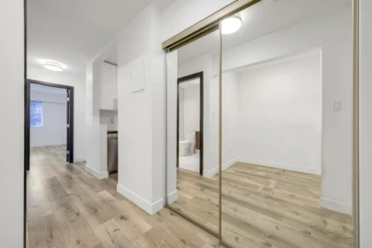 302 170 E 3rd Street, North Vancouver, BC