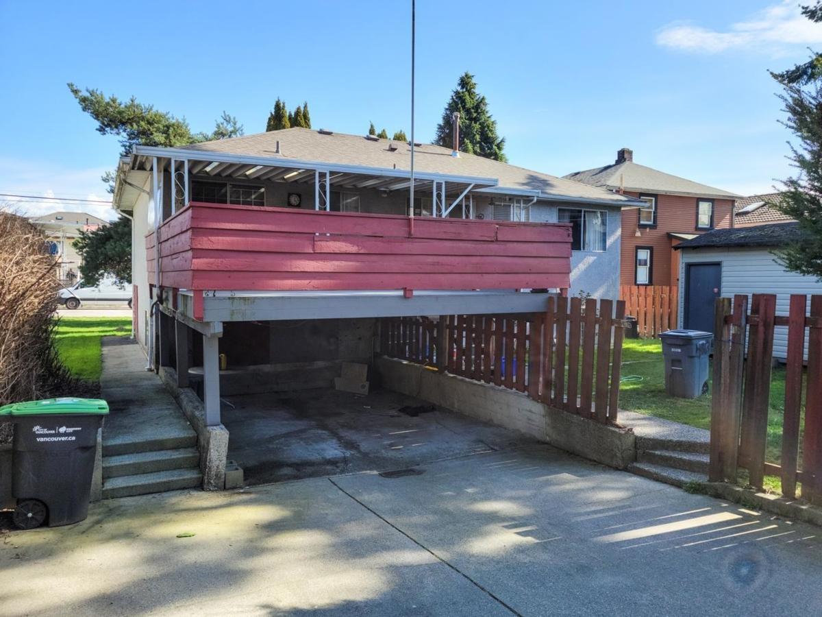 Office / Den Photo of 4863 Rupert Street, Vancouver, BC