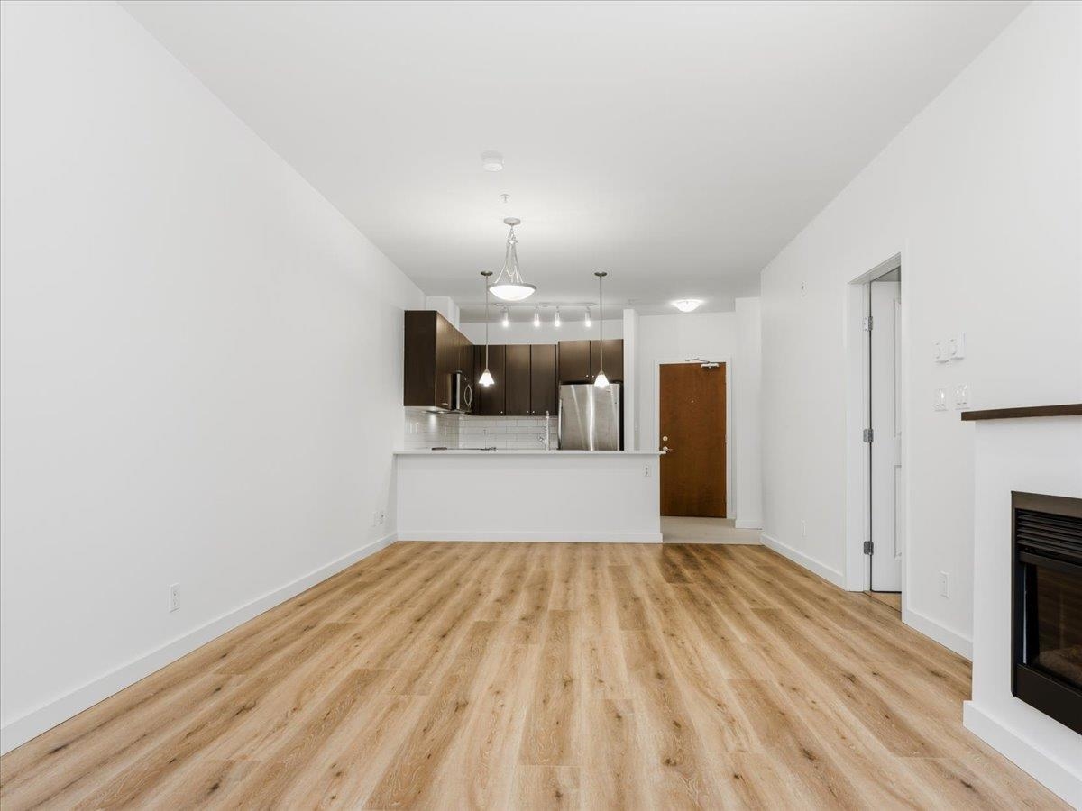 Primary Bathroom Photo of 103 225 Francis Way, New Westminster, BC