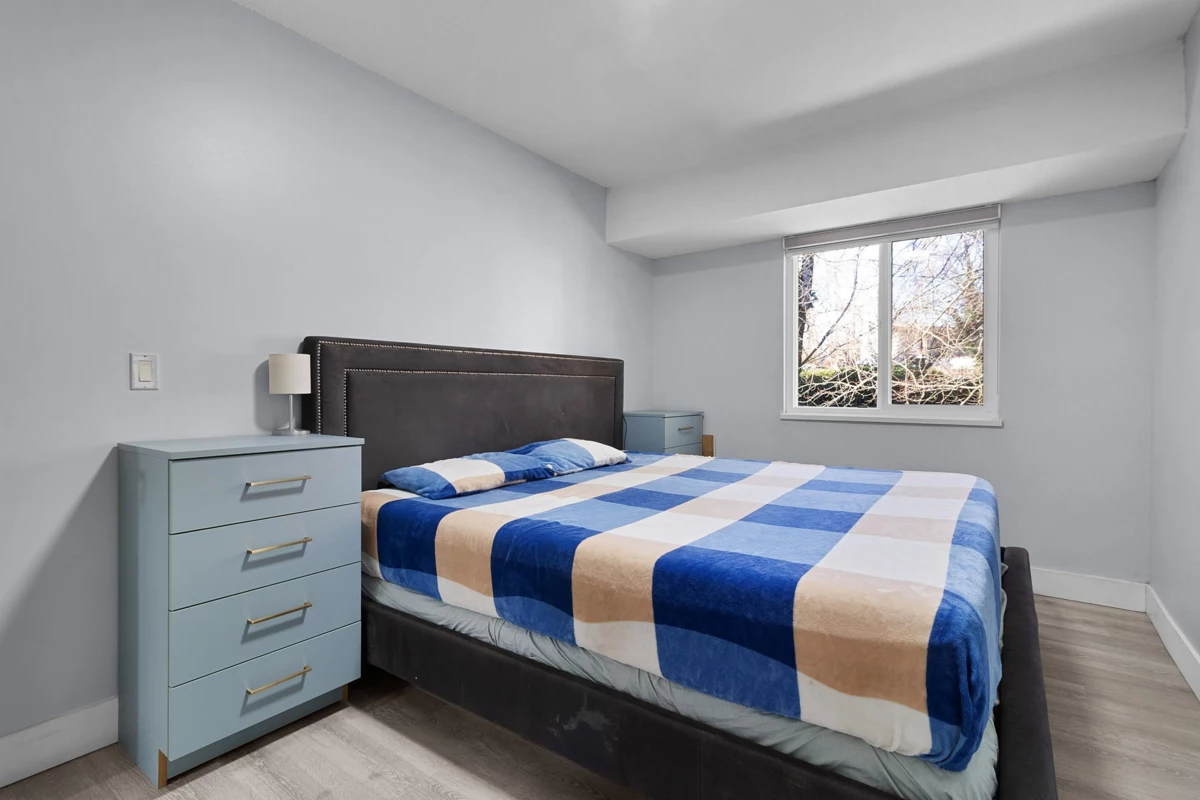 Bedroom 3 Photo of 77 6657 138 Street, Surrey, BC