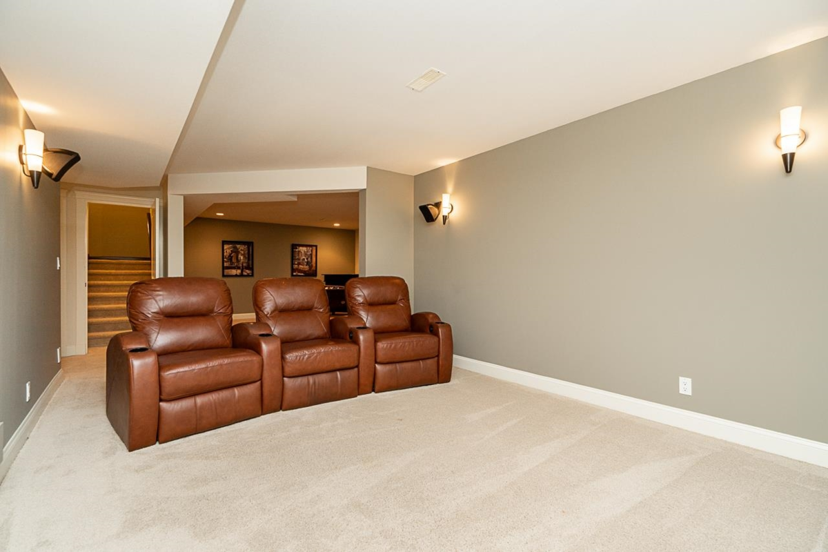 Garden / Landscaping Photo of 2513 164 Street, Surrey, BC