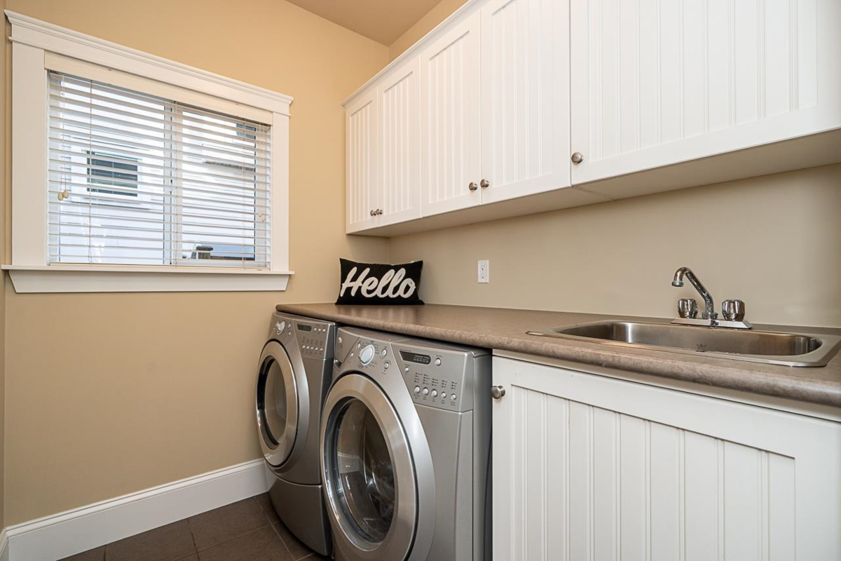 Loft / Bonus Room Photo of 2513 164 Street, Surrey, BC