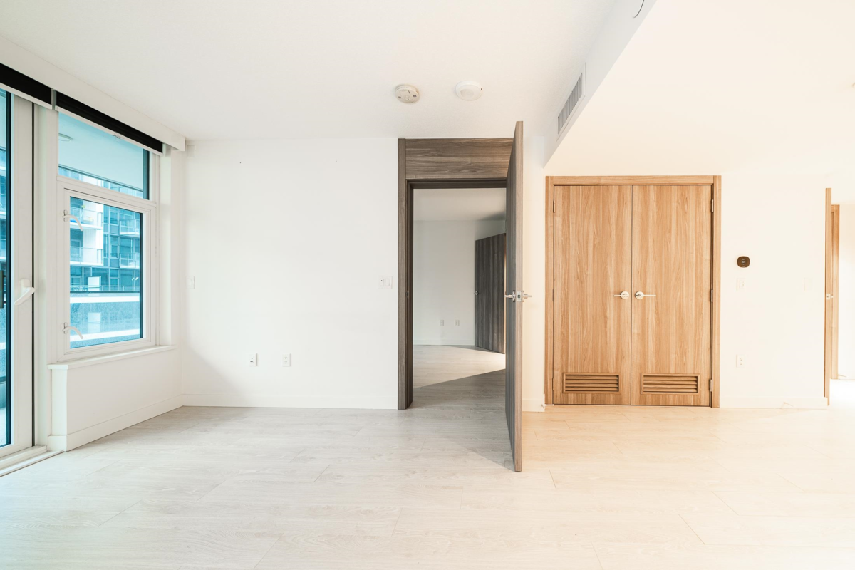 Breakfast Nook Photo of 582 8608 Hazelbridge Way, Richmond, BC