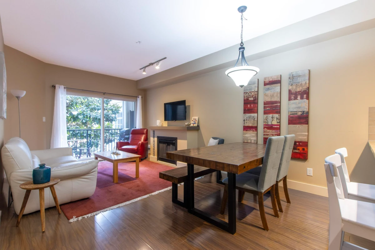 Kitchen Photo of 320 1336 Main Street, Squamish, BC