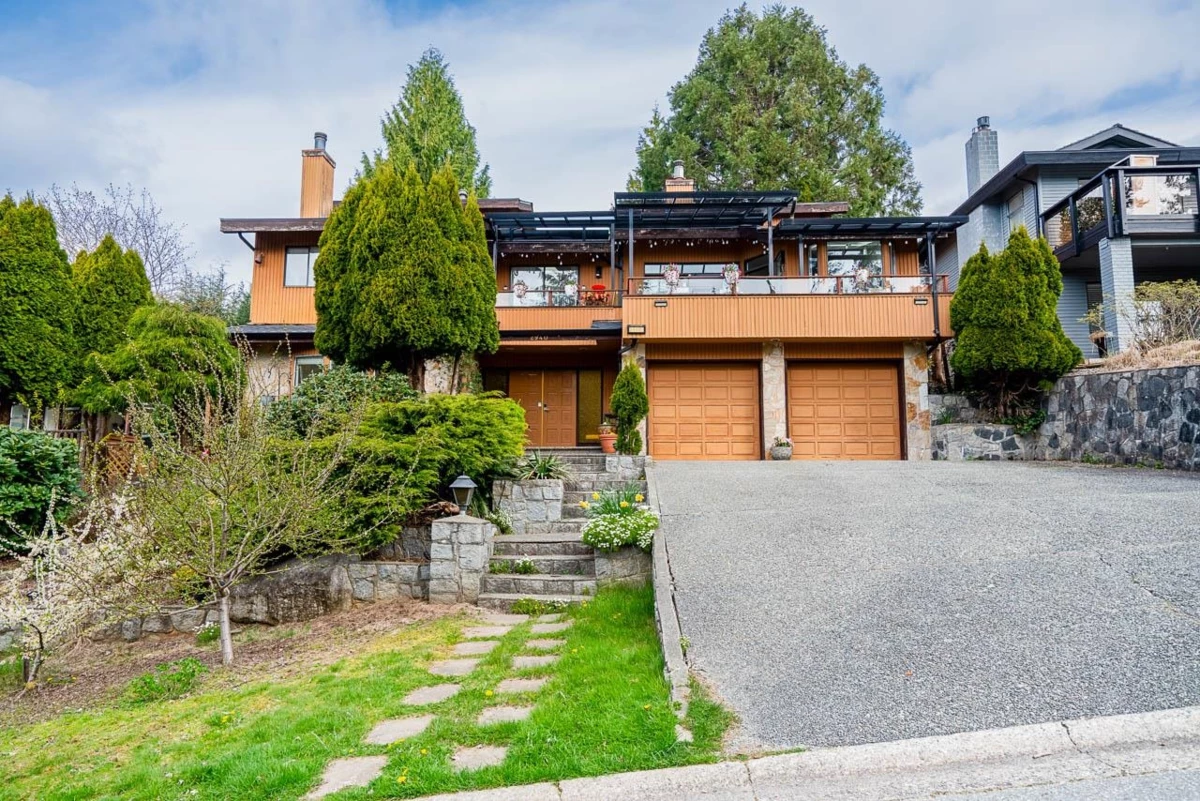 Exterior Front Photo of 2940 Dresden Way, North Vancouver, BC