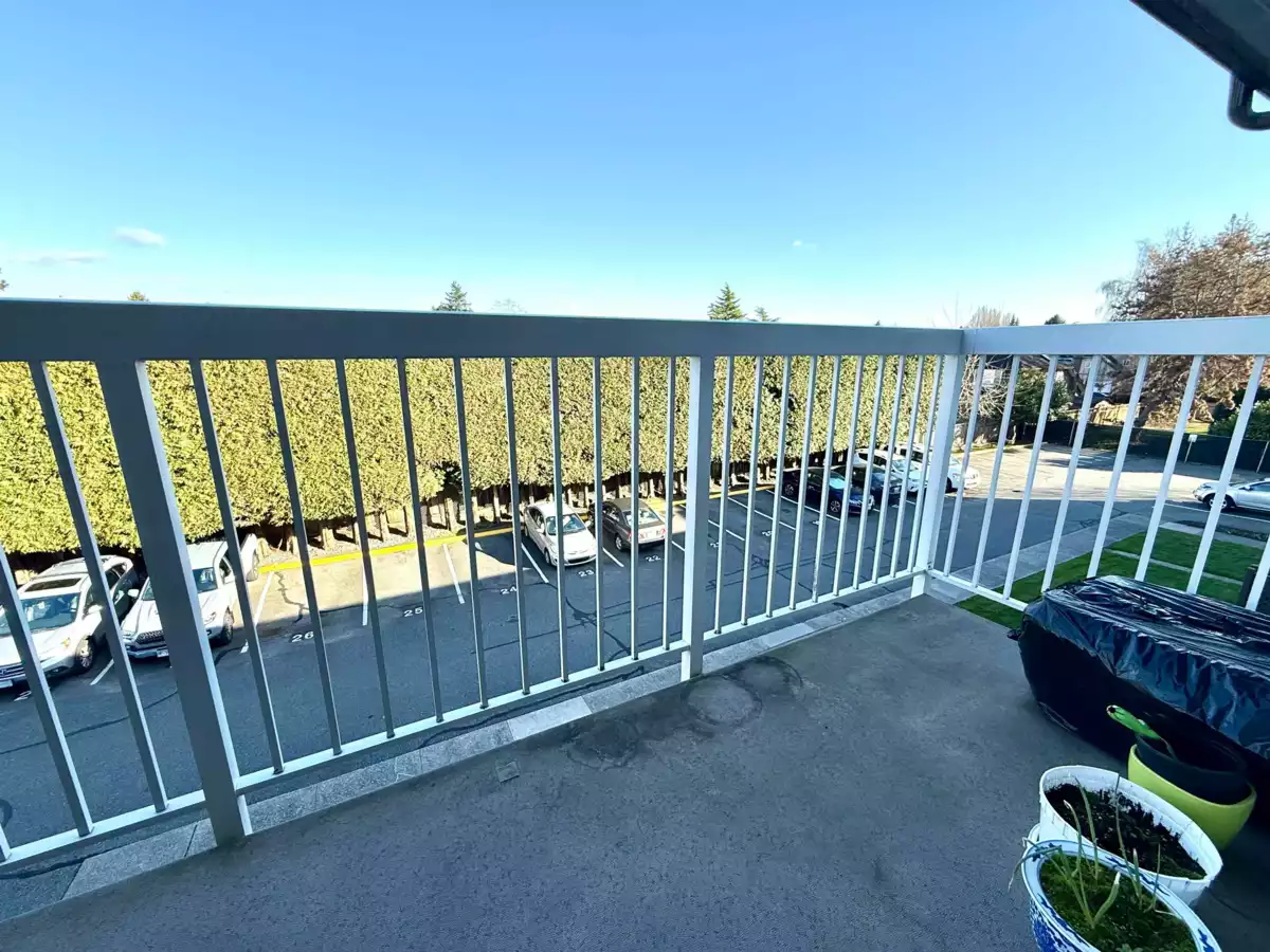 Kitchen Photo of 303 8080 Ryan Road, Richmond, BC