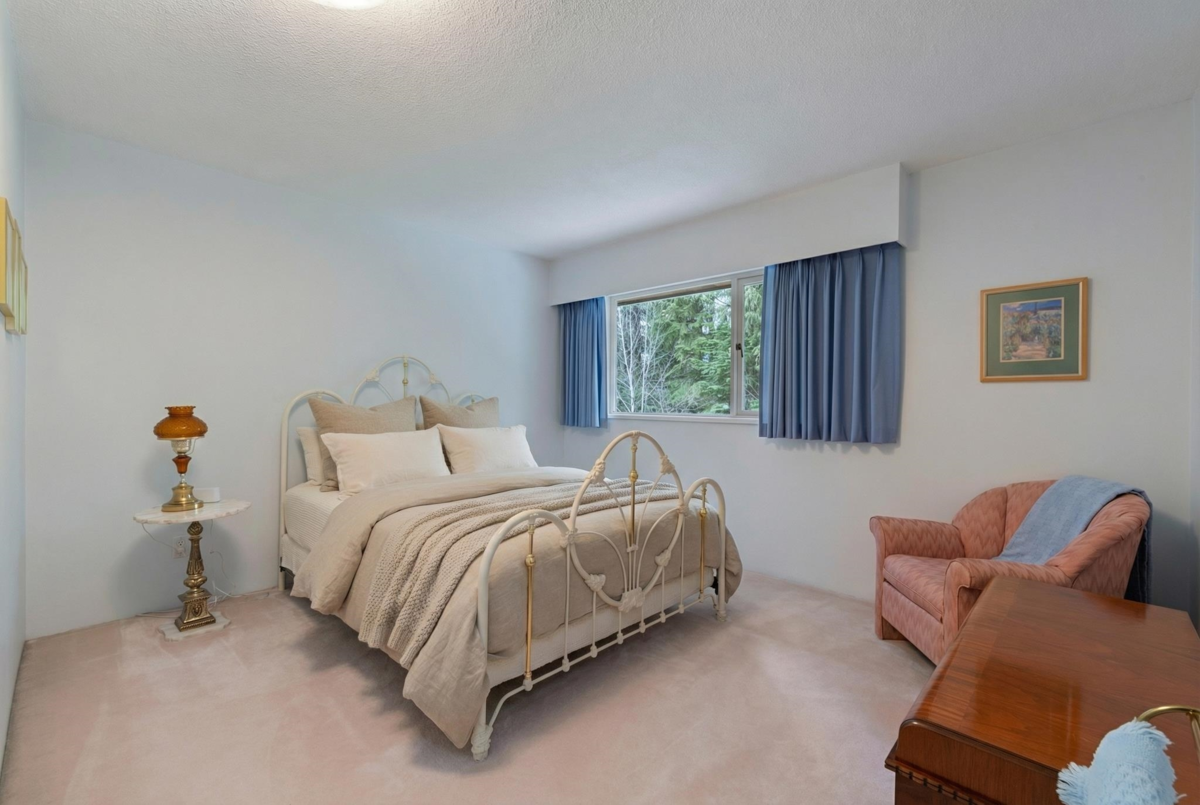 Bedroom 3 Photo of 5427 Cliffridge Avenue, North Vancouver, BC