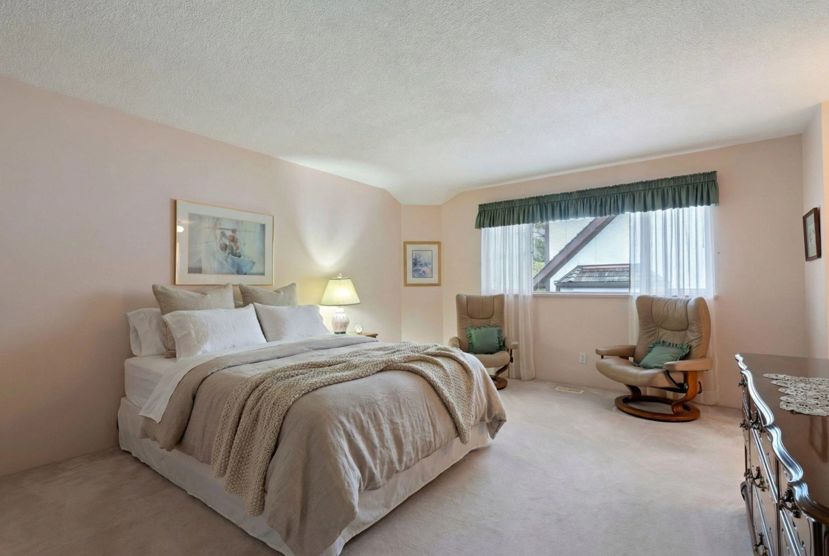 Primary Bedroom Photo of 5427 Cliffridge Avenue, North Vancouver, BC