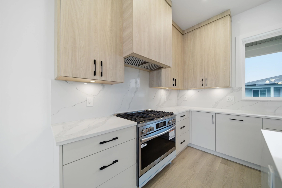 Dining Area Photo of 32738 Carter Avenue, Mission, BC