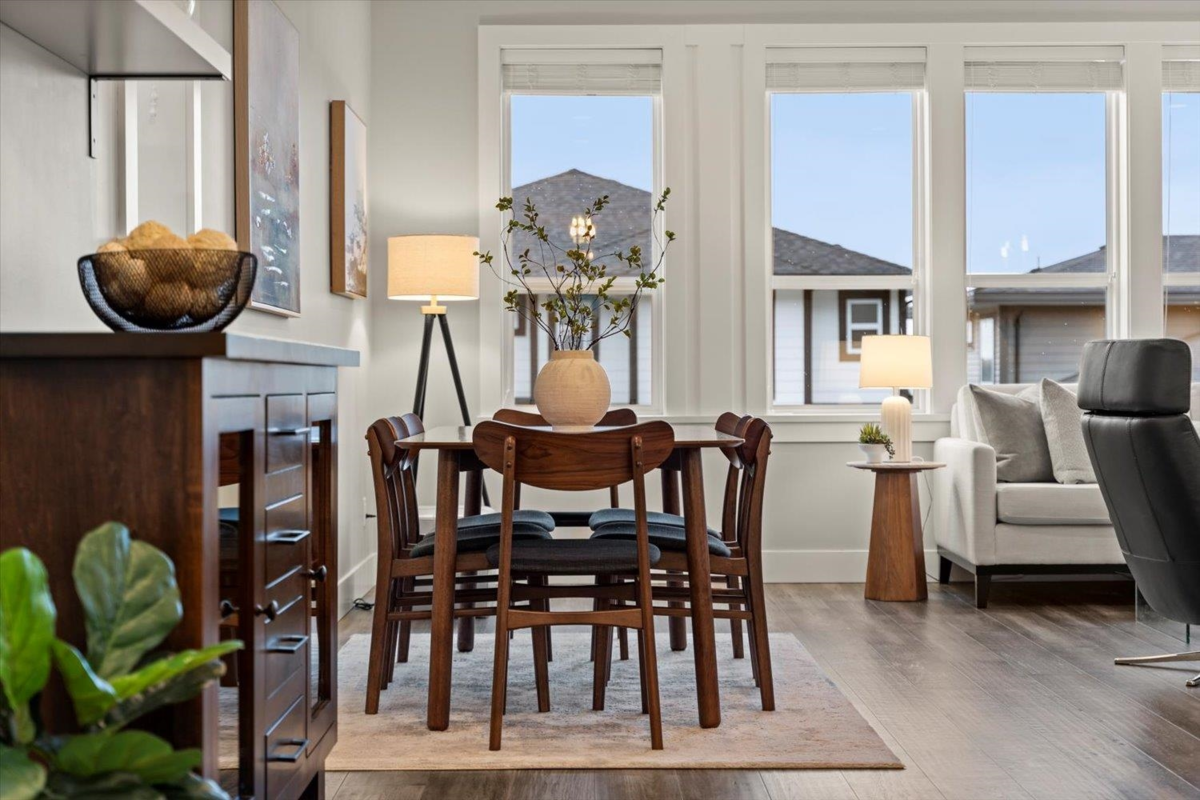 Laundry Room Photo of 11 4295 Old Clayburn Road, Abbotsford, BC