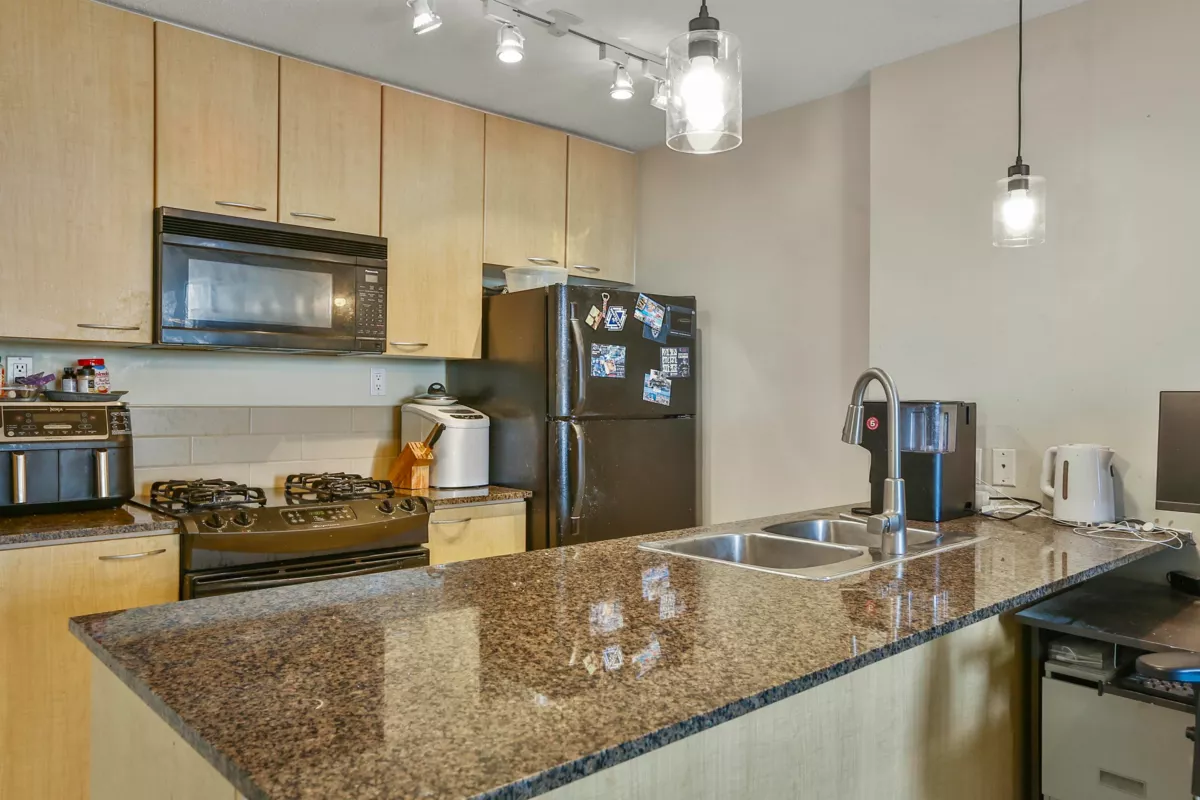 Family Room Photo of 2001 7178 Collier Street, Burnaby, BC