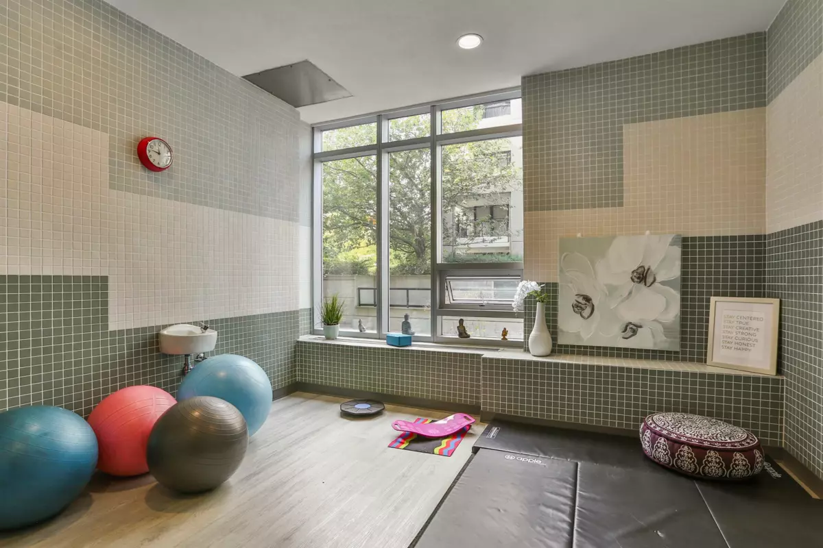 Staircase Photo of 2001 7178 Collier Street, Burnaby, BC