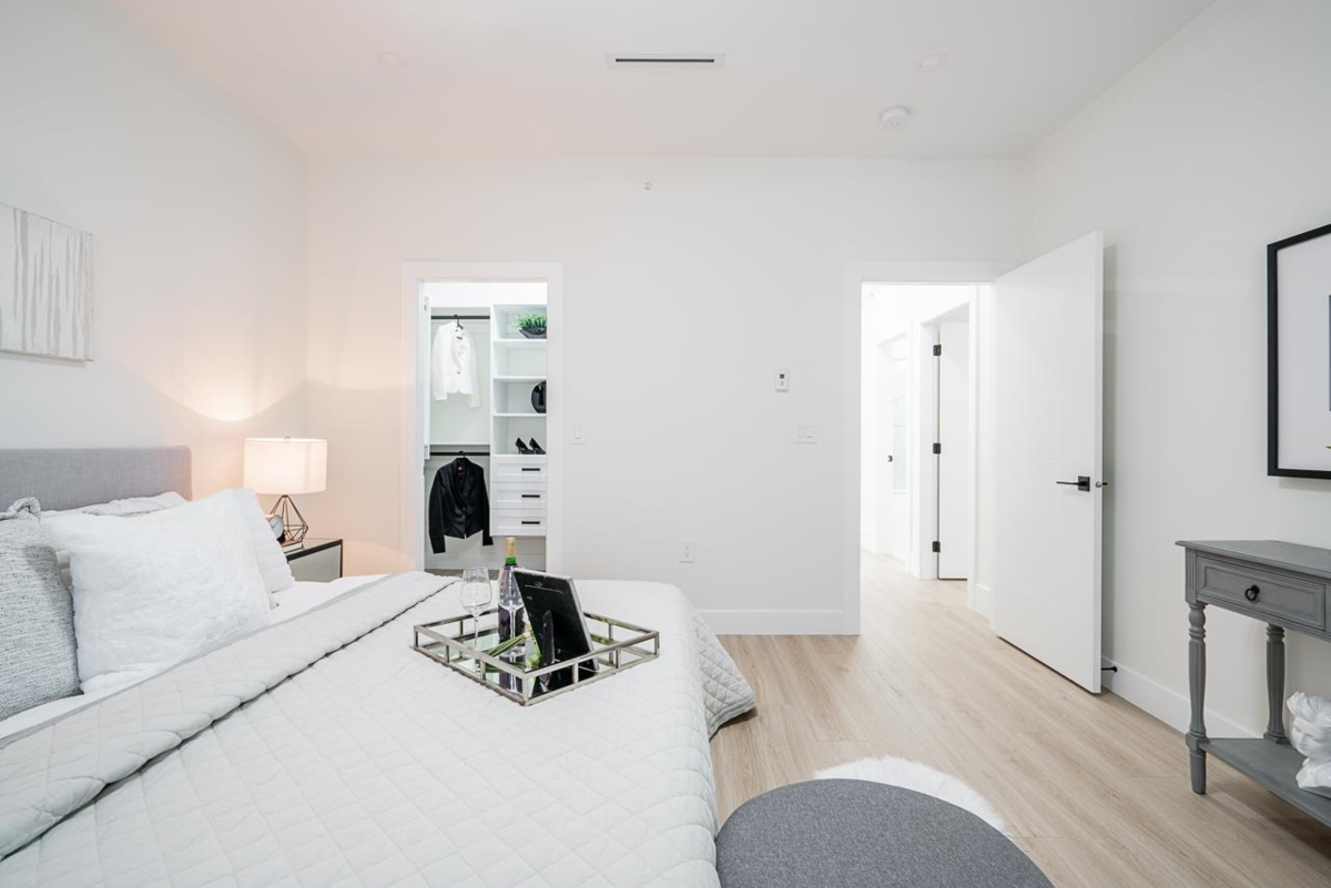 Powder Room Photo of 1941 Prairie Avenue, Port Coquitlam, BC