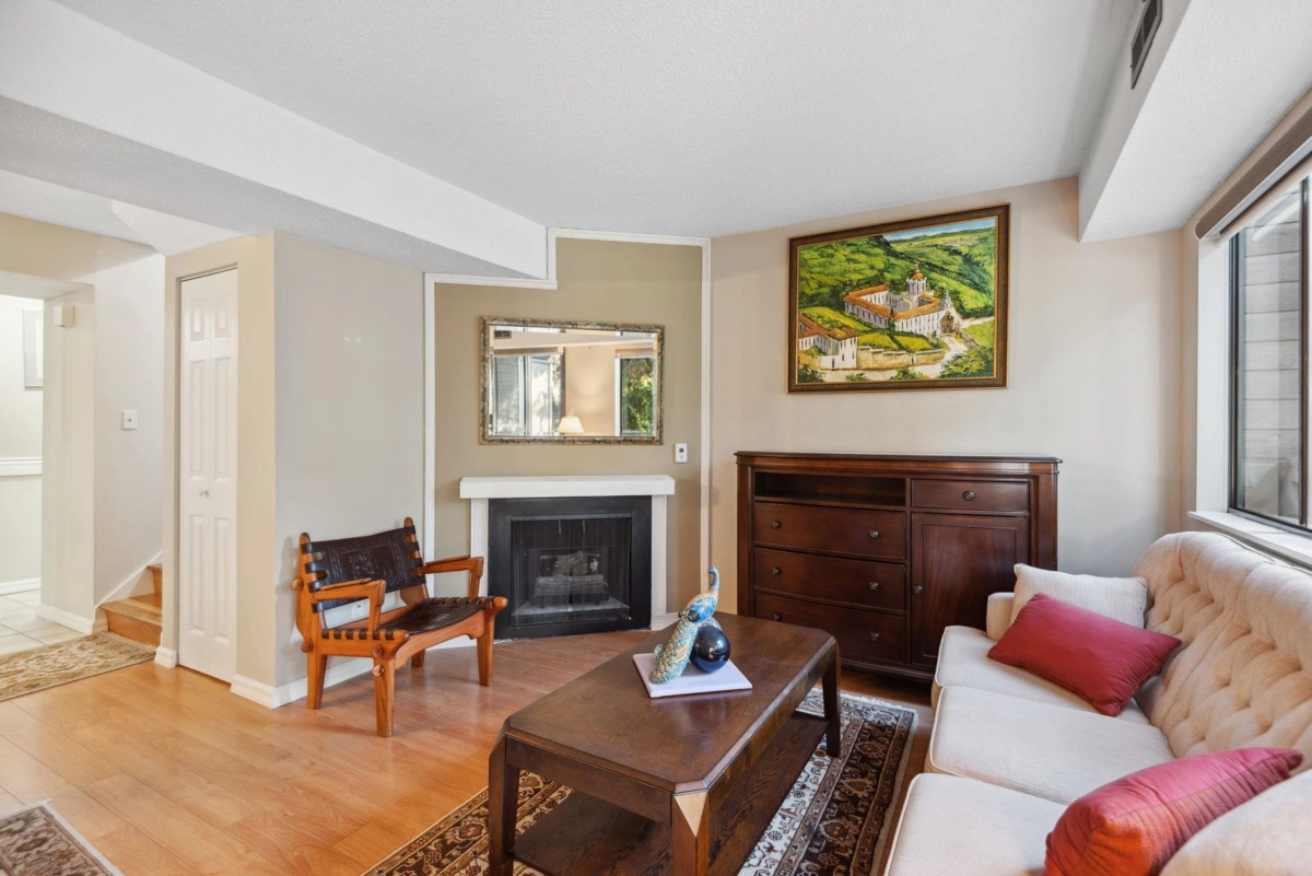 Dining Area Photo of 7332 Coronado Drive, Burnaby, BC