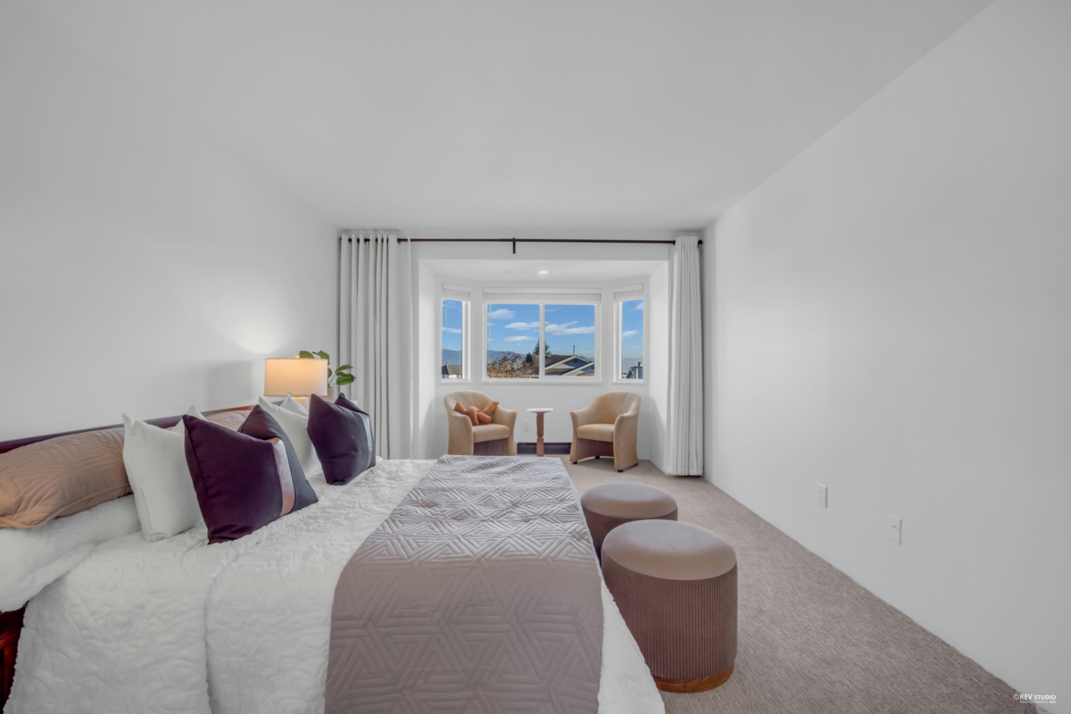 Powder Room Photo of 642 Lost Lake Drive, Coquitlam, BC