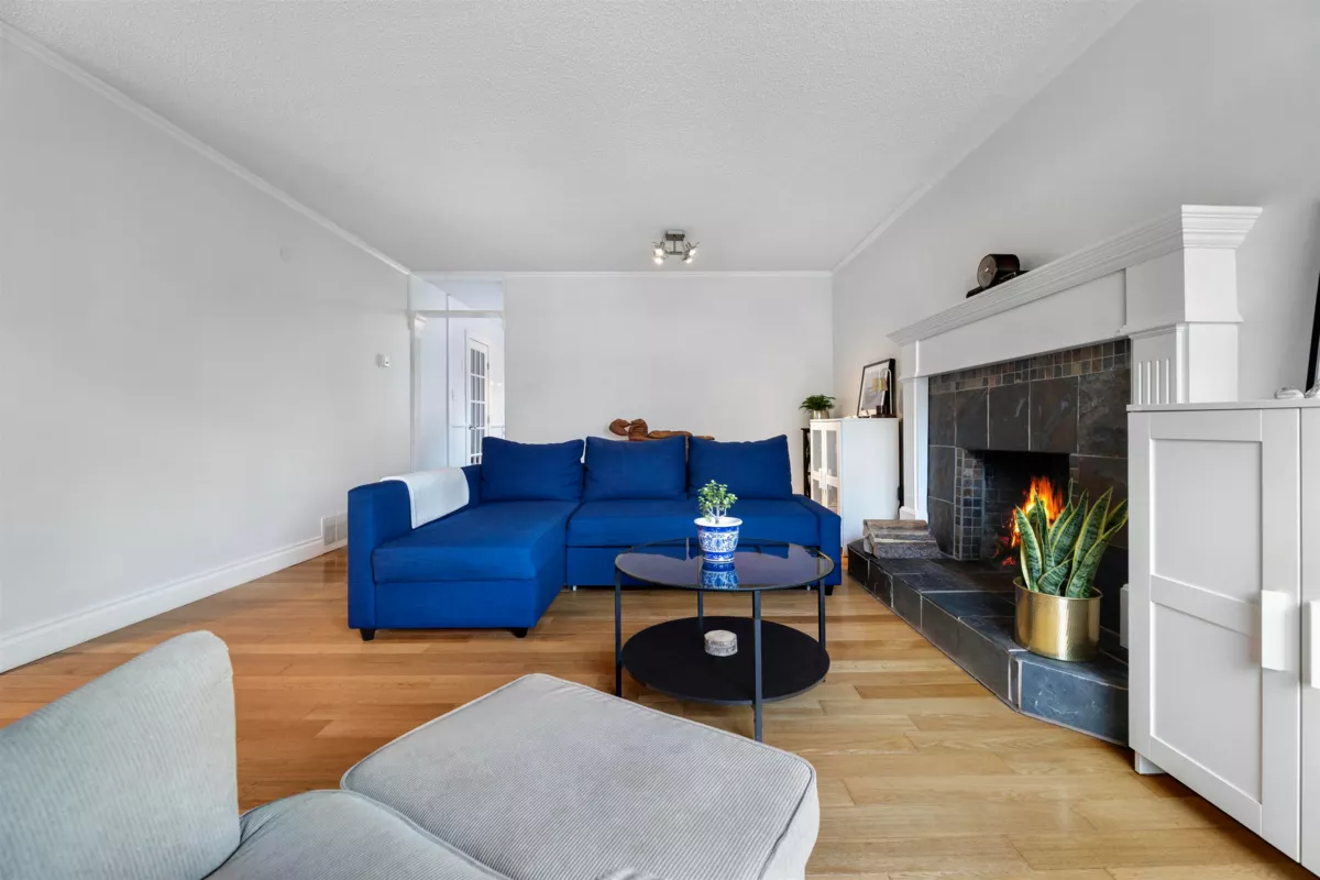 Dining Area Photo of 828 Nicolum Court, North Vancouver, BC