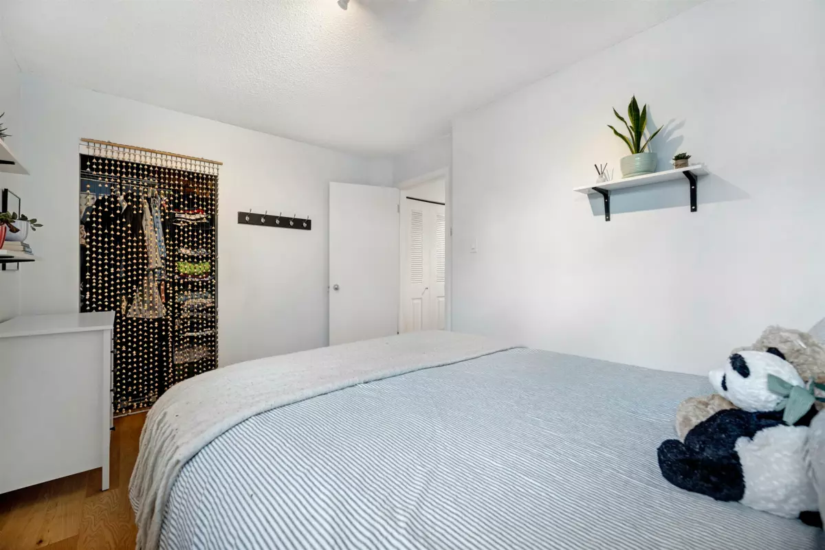 Hallway Photo of 828 Nicolum Court, North Vancouver, BC