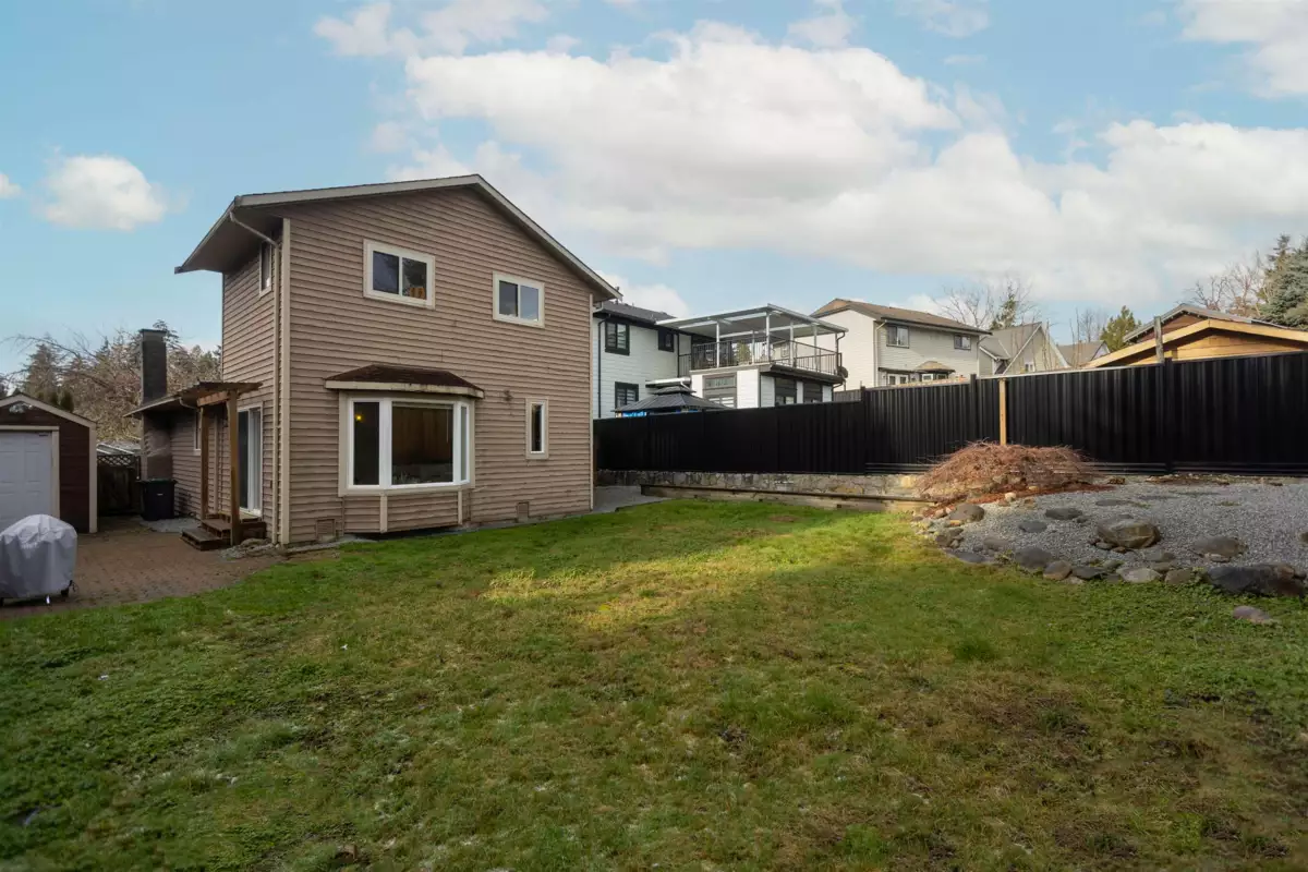 Hot Tub / Spa Photo of 828 Nicolum Court, North Vancouver, BC