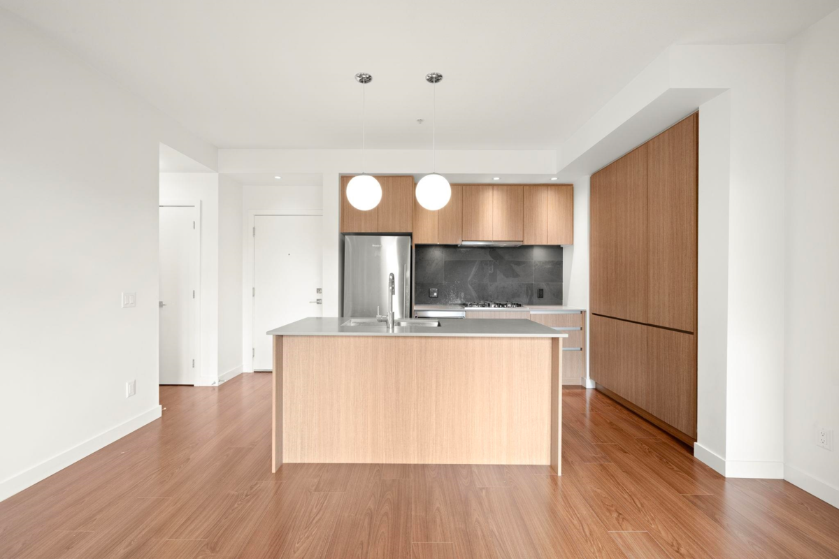 Family Room Photo of 320 516 Foster Avenue, Coquitlam, BC