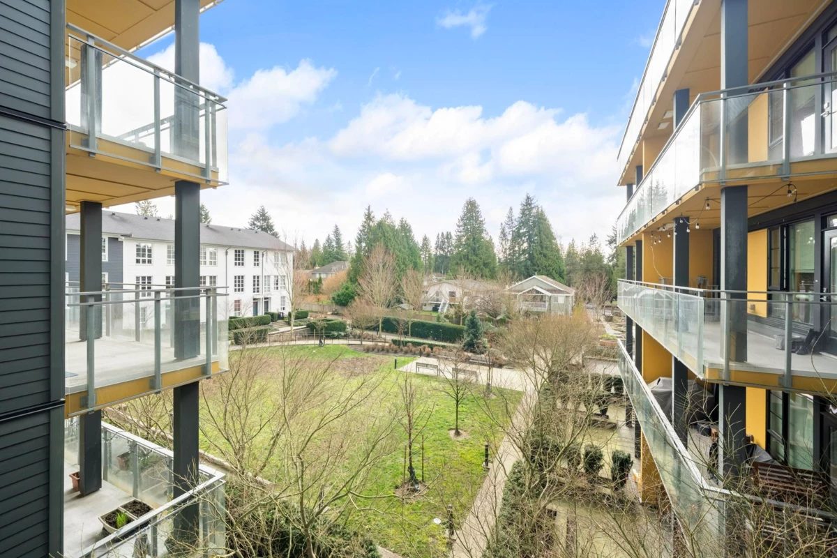 Powder Room Photo of 320 516 Foster Avenue, Coquitlam, BC