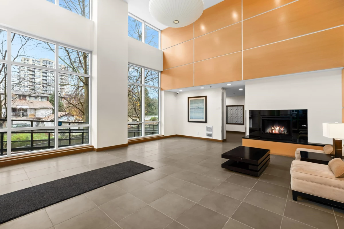 Backyard Photo of 506 9171 Ferndale Road, Richmond, BC