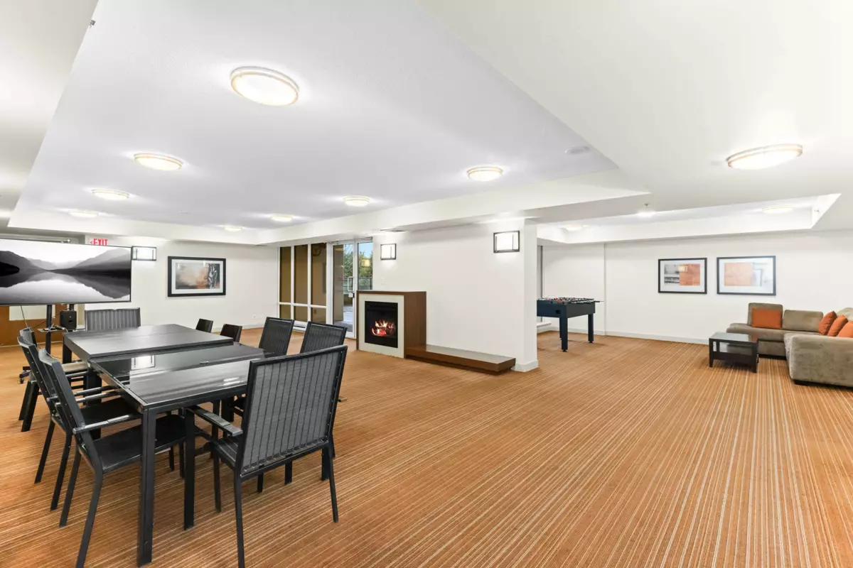 Hallway Photo of 506 9171 Ferndale Road, Richmond, BC