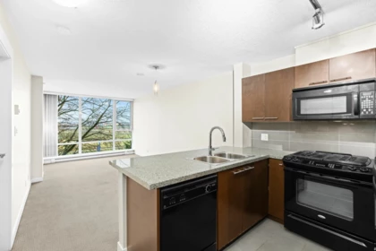 Breakfast Nook Photo of 506 9171 Ferndale Road, Richmond, BC