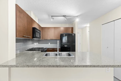 Primary Bedroom Photo of 506 9171 Ferndale Road, Richmond, BC