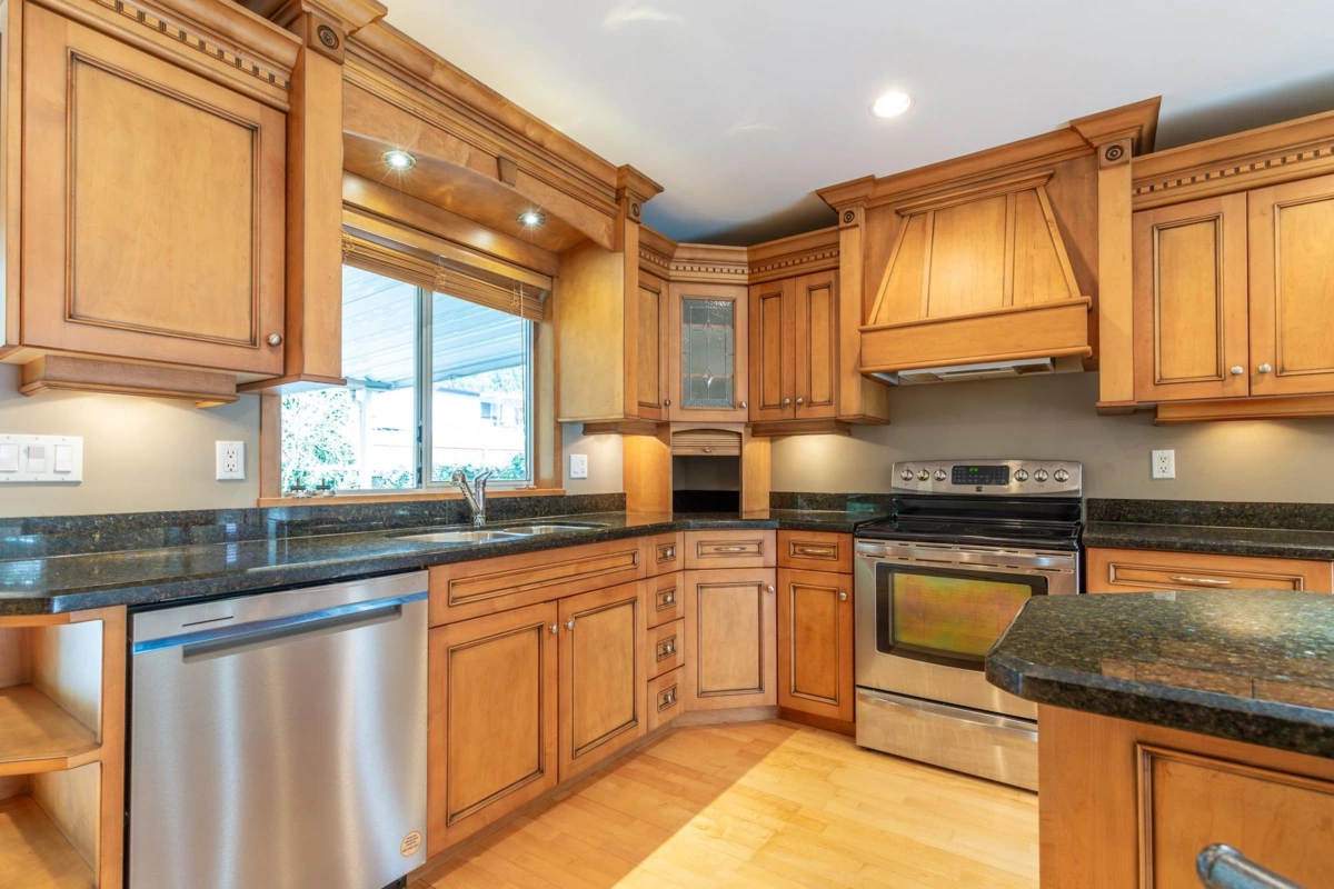 Bedroom 3 Photo of 34813 Chantrell Place, Abbotsford, BC