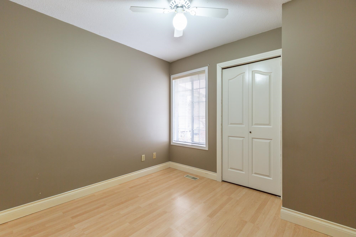 Entry Foyer Photo of 34813 Chantrell Place, Abbotsford, BC
