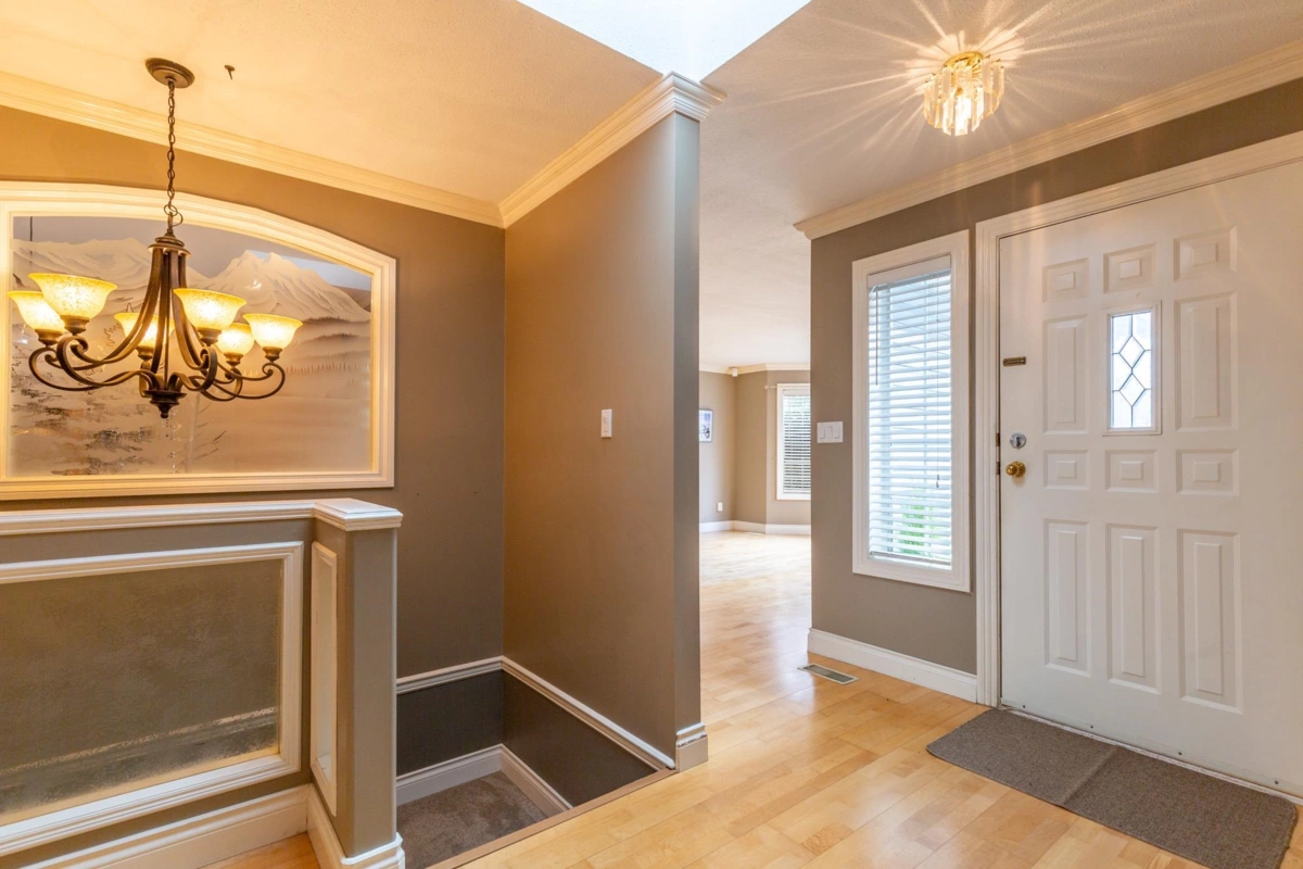 Family Room Photo of 34813 Chantrell Place, Abbotsford, BC