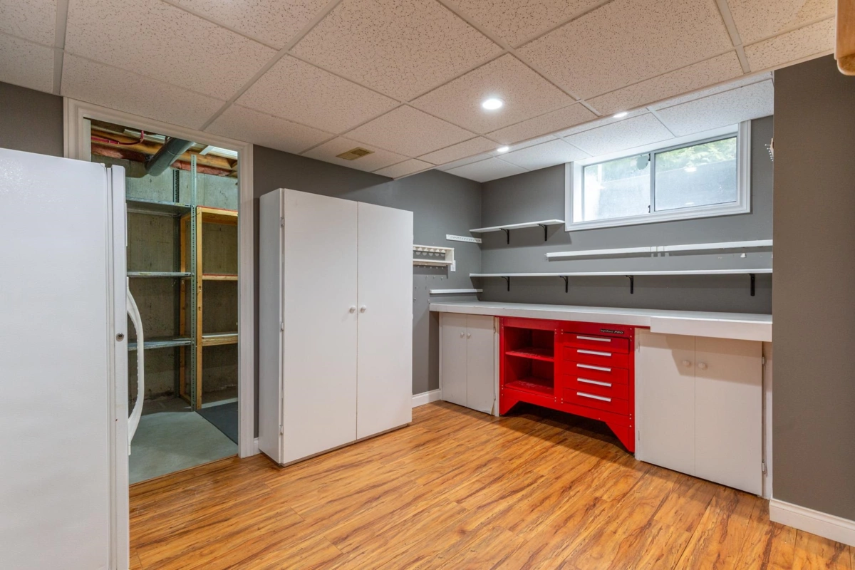 Outdoor Kitchen Photo of 34813 Chantrell Place, Abbotsford, BC