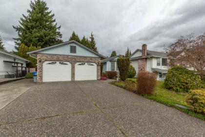 34813 Chantrell Place, Abbotsford, BC