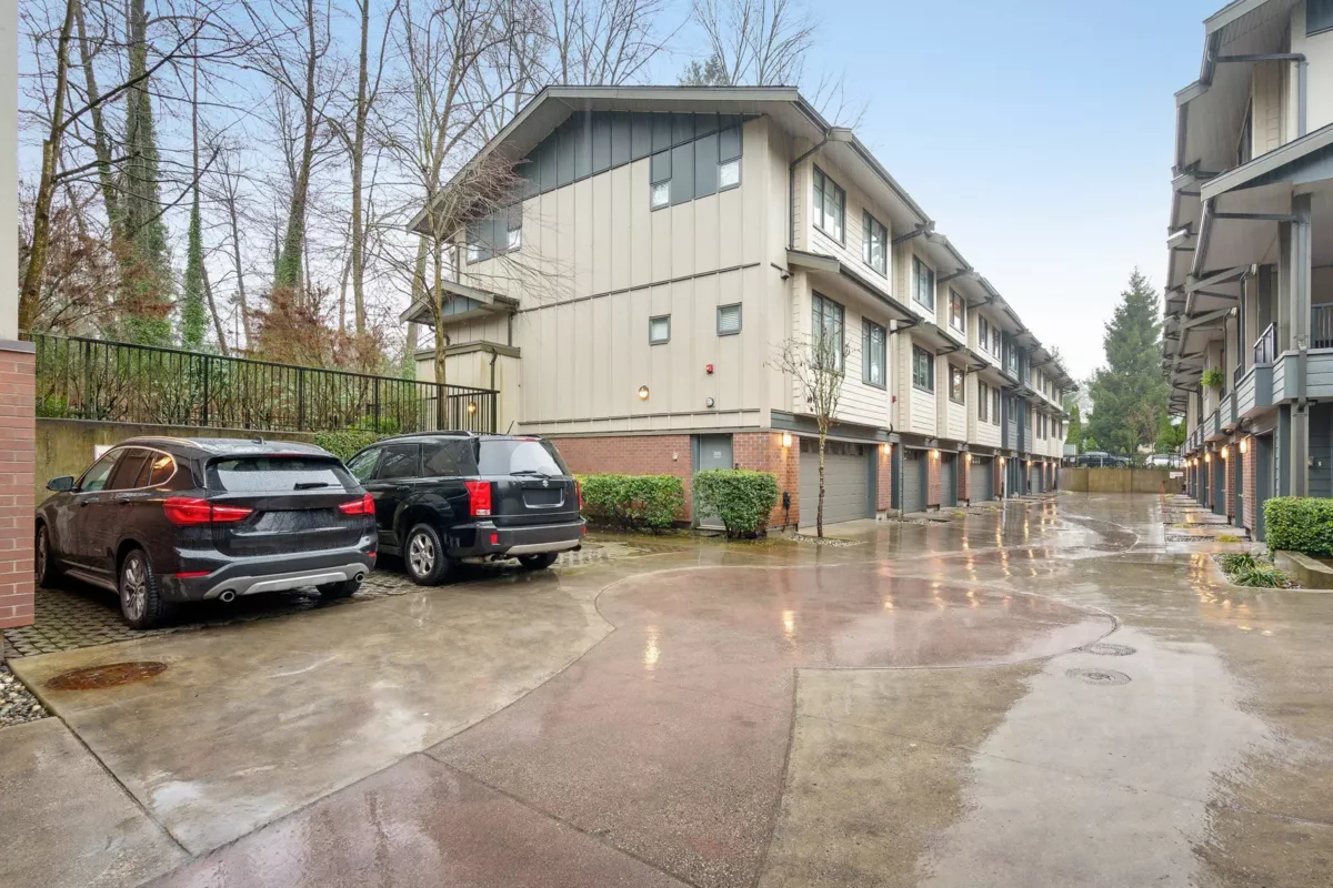Garden / Landscaping Photo of 307 2135 Heritage Park Lane, North Vancouver, BC